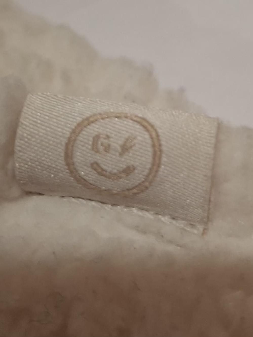 Gilly Hicks Cream Sherpa Lounge Shorts - Picture 7 of 8